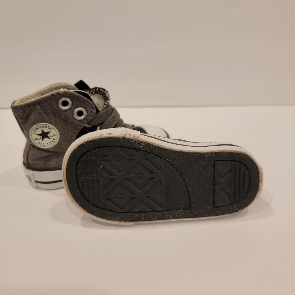 Converse sneakers size us 4 uk 4 eur 20 cm 11.5
